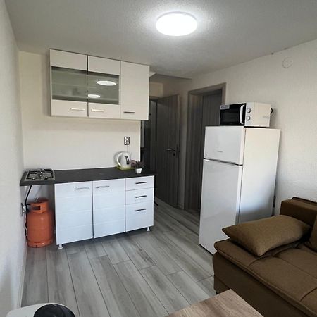 Apartments Linic Nin Bagian luar foto