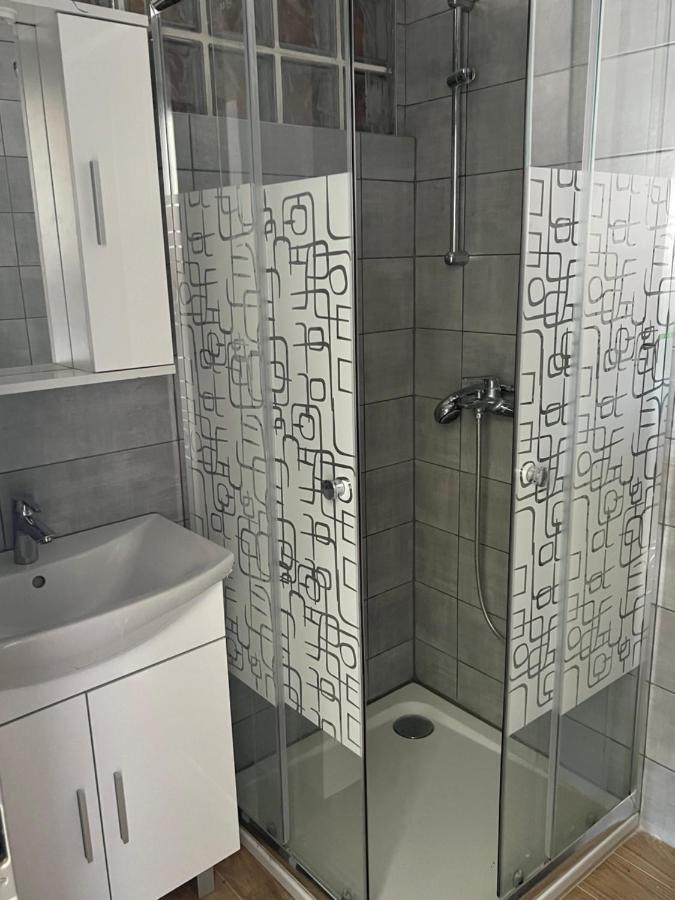 Apartments Linic Nin Bagian luar foto