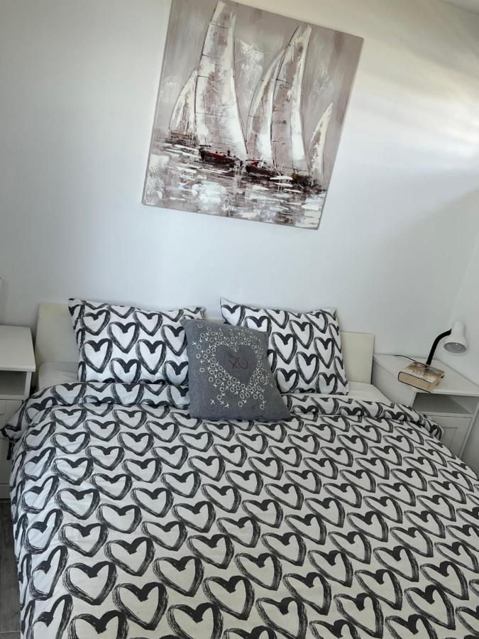 Apartments Linic Nin Bagian luar foto