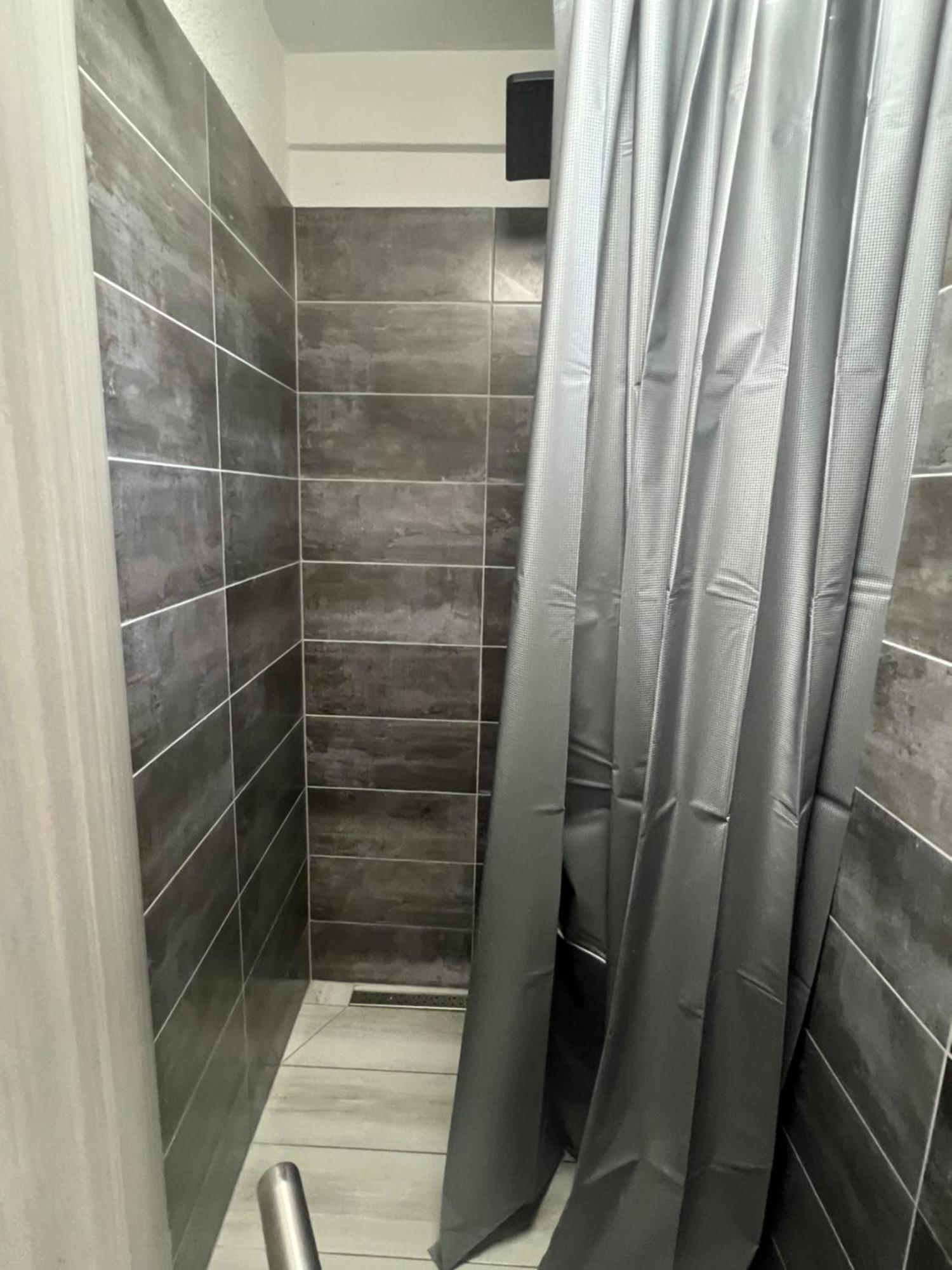 Apartments Linic Nin Bagian luar foto